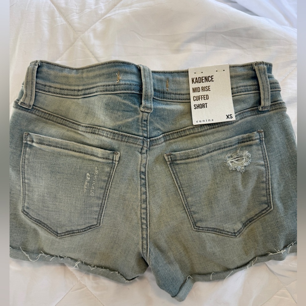 Eunina Kadence mid rise cuffed short NWT sz xs - Picture 5 of 5